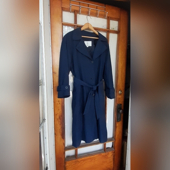 London Fog Navy Jacket - Picture 7 of 13